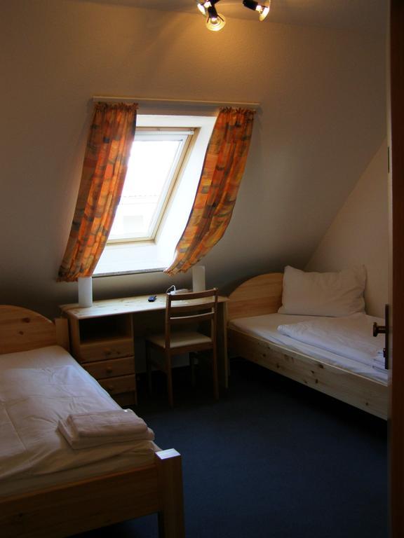 Hotel Alt Vinnhorst Hanôver Quarto foto